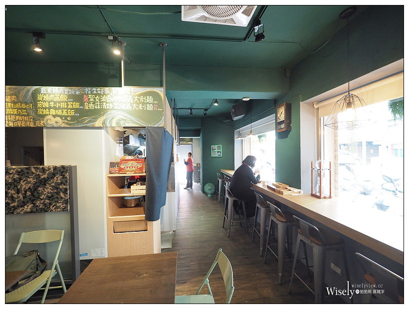 台北早餐。捷運行天宮站︱良粟商號 炭燒朝食午膳：爆漿半熟蛋吐司+燒肉蛋餅