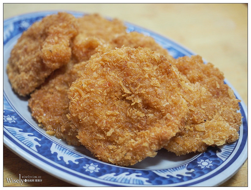 高雄新興。捷運美麗島站︱泰國料理現炒小吃店：平價巷弄百元熱炒美食