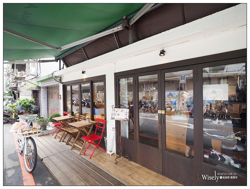 新北新店。捷運大坪林站︱Once Again Cafe 再來咖啡：小清新乾燥花咖啡店