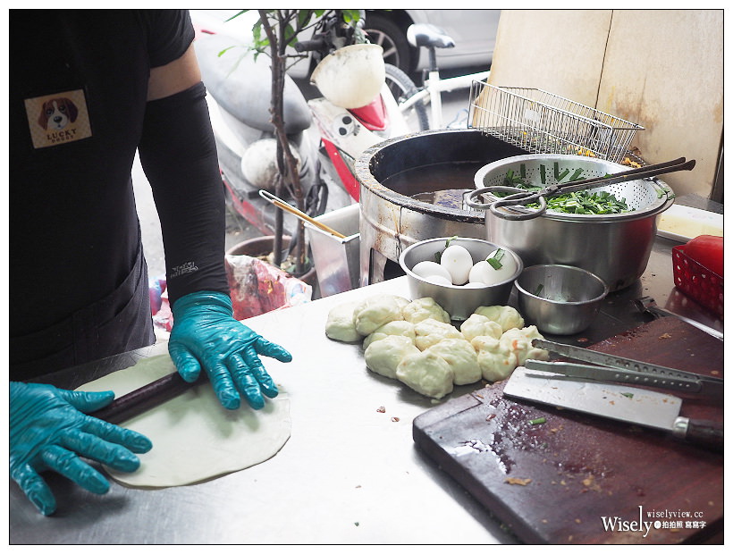 台北大同.津津豆漿︱現做手工韭菜蛋餅︱捷運大橋頭站