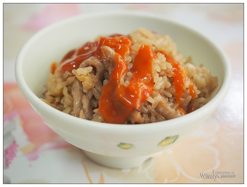 新北板橋。捷運府中站︱黃石市場美食小吃：高記生炒魷魚、謝家肉羹油飯
