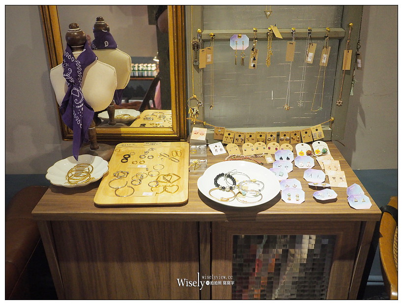 台北中山。捷運行天宮站︱疍宅(蛋宅)EggHost咖啡：小山園抹茶戚風蛋糕～搗蛋鬼工作室出品，提供WiFi插座不限時