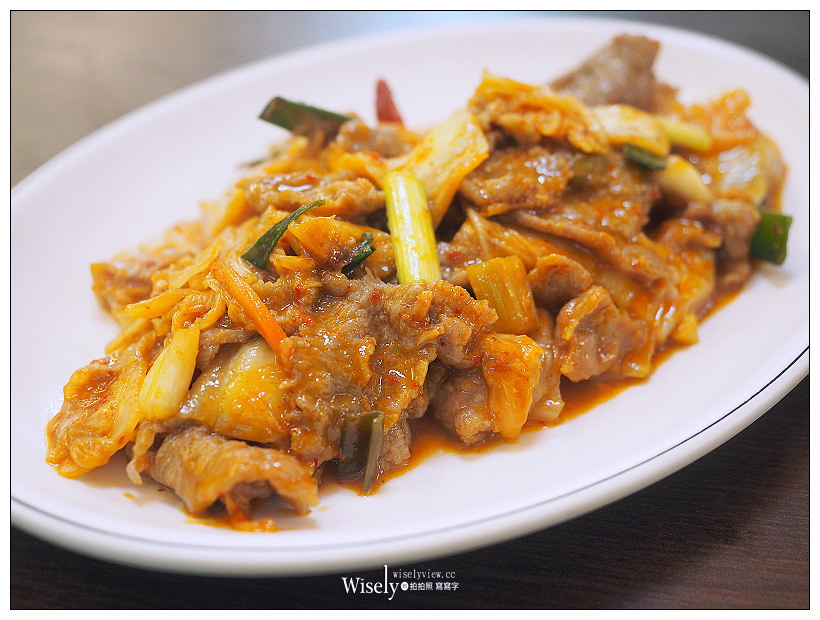 台北。兄妹美食館︱平價簡餐便當熱炒，大推巨無霸蛋包飯～行天宮錦州街美食