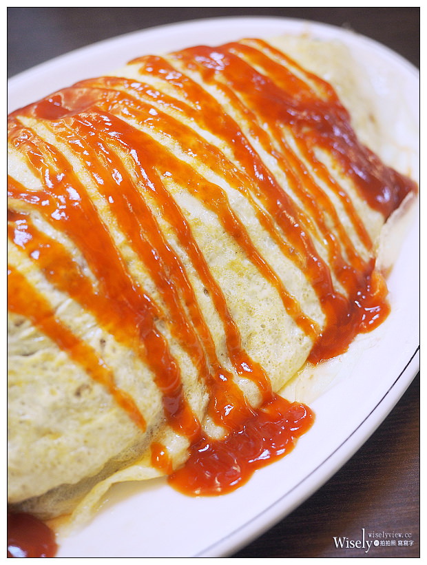 台北。兄妹美食館︱平價簡餐便當熱炒，大推巨無霸蛋包飯～行天宮錦州街美食