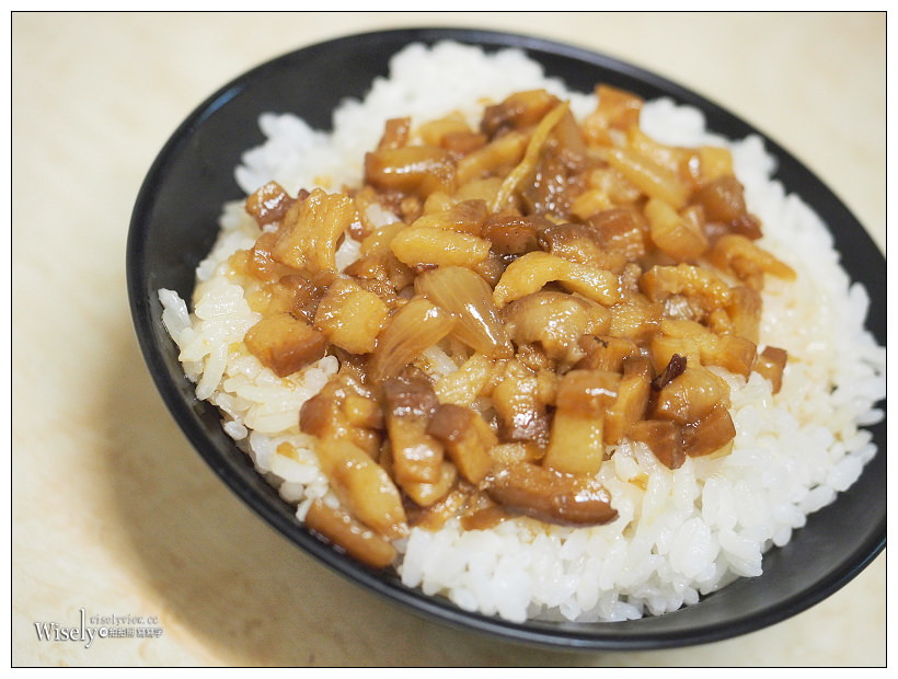 新北永和。名食天下︱好吃的四拼飯、炸雞腿飯,亮點是魯肉飯~近樂華夜市 新北永和。名食天下︱好吃的四拼飯、炸雞腿飯,亮點是魯肉飯~近樂華夜市