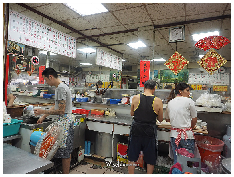 佳香點心大王︱豆漿燒餅台式早餐必嚐胡椒蔥餅夾蛋︱捷運景美站