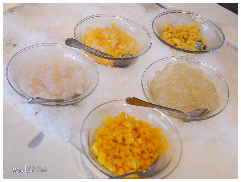 秀廚自助餐。汐止遠雄iFG廣場︱南洋美食節澎湃吃到飽，千元不到再88折～圖多內含完整介紹，通關折扣密語【秀文章也可以】