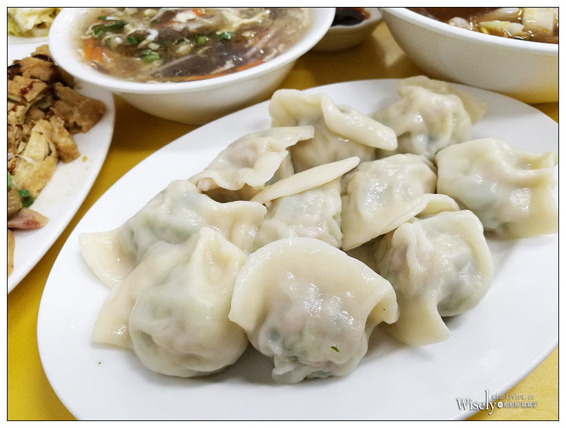 新北中和。阿敏水餃牛肉麵︱鄰近四號公園美食小吃店，價格平實份量實在