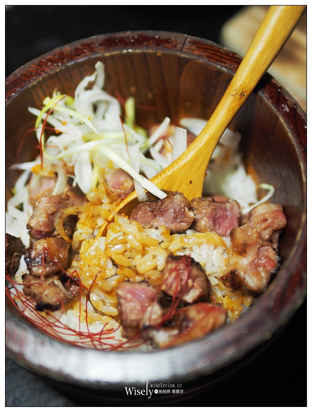 台中秀泰生活B1。一膳食堂︱必嚐碳燒牛桶&職人牛肉火山丼，及隱藏版好料