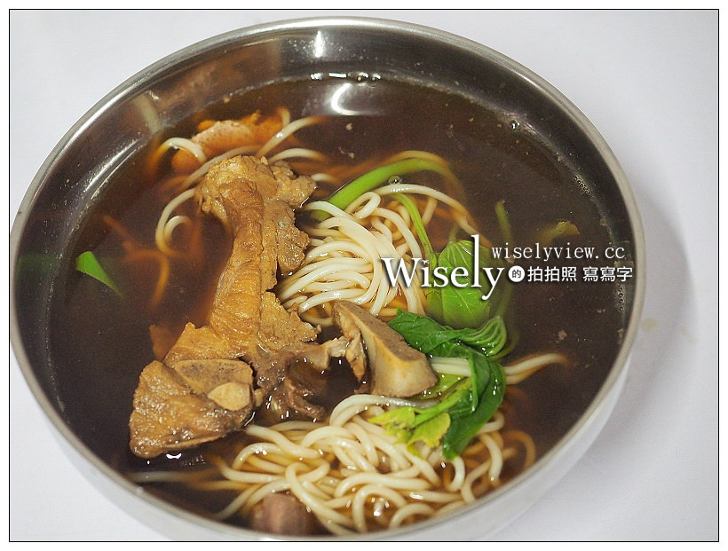 台中南屯。甄好吃古早麵／待用麵︱單親罹癌媽肉骨茶麵，丁香魚辣椒超夠味 @WISELY's 拍拍照寫寫字