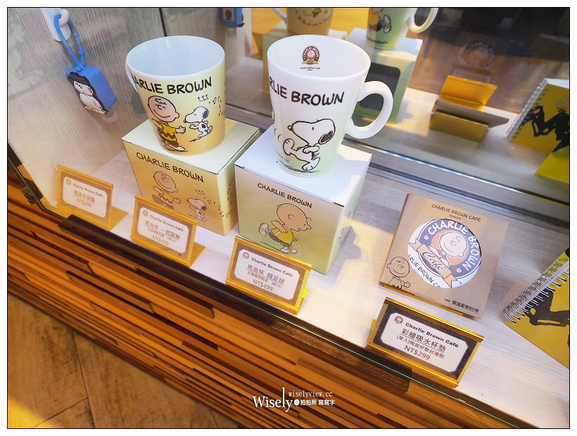 台中史努比餐廳。查理布朗咖啡店︱裝潢精緻環境舒適的主題餐廳，鄰近秋紅谷～新菜單豐富可愛，親子粉絲必訪IG打卡聖地