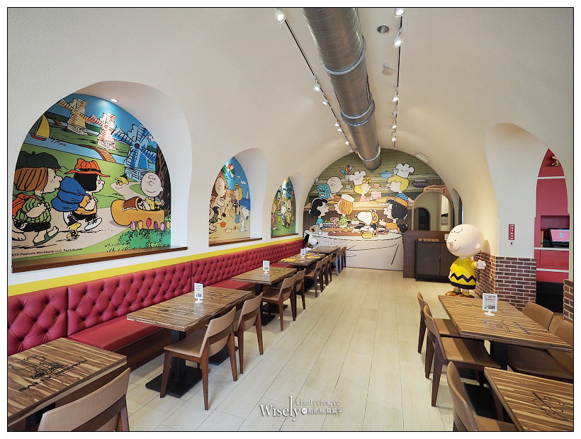 台中史努比餐廳。查理布朗咖啡店︱裝潢精緻環境舒適的主題餐廳，鄰近秋紅谷～新菜單豐富可愛，親子粉絲必訪IG打卡聖地