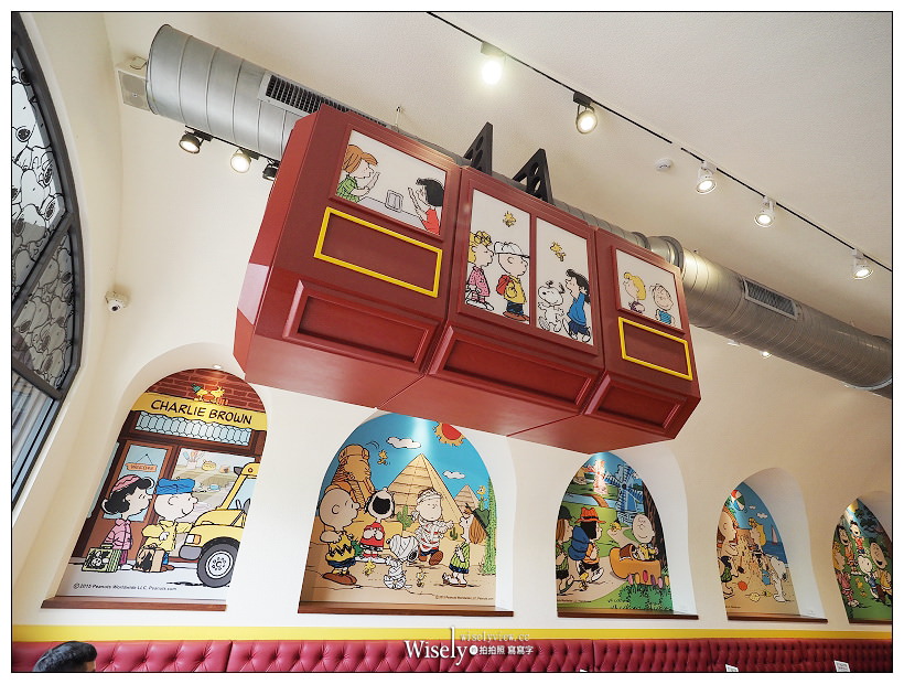 台中史努比餐廳。查理布朗咖啡店︱裝潢精緻環境舒適的主題餐廳，鄰近秋紅谷～新菜單豐富可愛，親子粉絲必訪IG打卡聖地