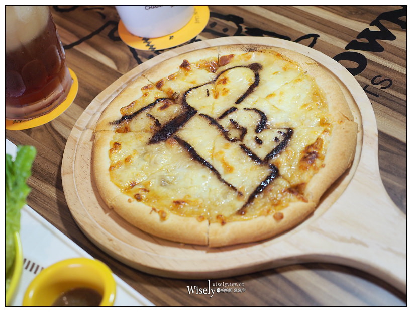 台中史努比餐廳。查理布朗咖啡店︱裝潢精緻環境舒適的主題餐廳，鄰近秋紅谷～新菜單豐富可愛，親子粉絲必訪IG打卡聖地