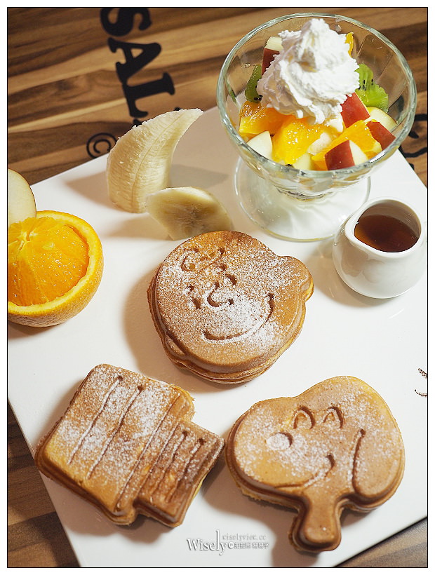 台中史努比餐廳。查理布朗咖啡店︱裝潢精緻環境舒適的主題餐廳，鄰近秋紅谷～新菜單豐富可愛，親子粉絲必訪IG打卡聖地