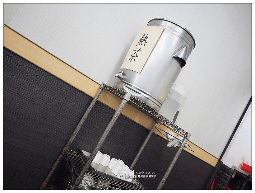 新北新店。小樂精緻麵食館︱鼎泰豐師傅掌廚，排骨炒飯、餛飩拌麵、獅子頭