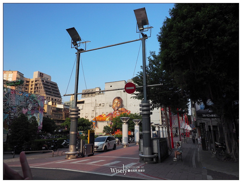 台北萬華。Suz & Catorze 宿之酒店︱享受西門町淡水河畔夕照的景觀住宿～花火節美食套餐分享