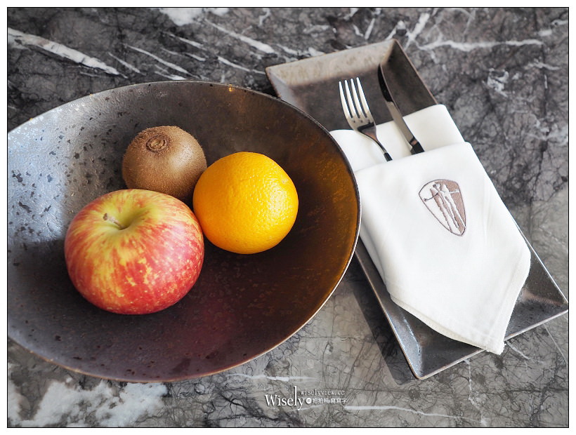 台北萬華。Suz & Catorze 宿之酒店︱享受西門町淡水河畔夕照的景觀住宿～花火節美食套餐分享