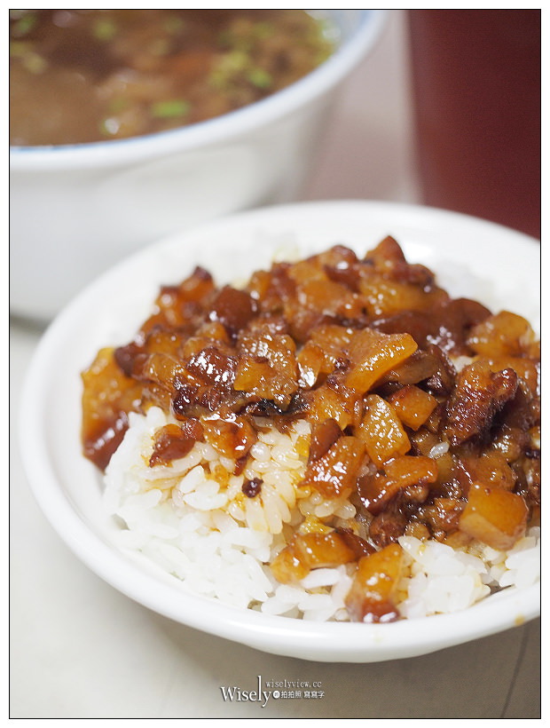 新北淡水。源味滷肉飯︱在地 No.1 必嚐魯肉飯，胡天蘭&康熙來了介紹推薦