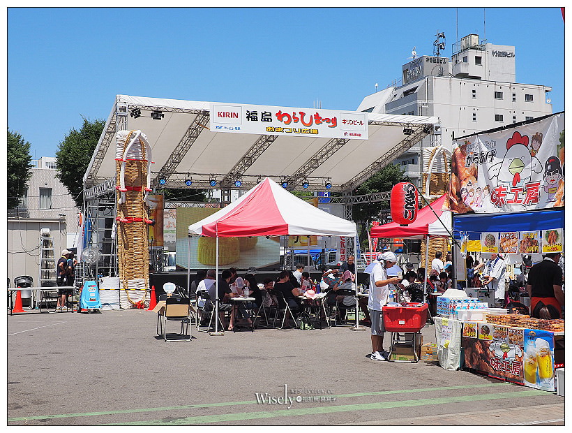 福島市。福島草鞋祭︱日本第一大的「健腳祈願大草鞋」，大小草鞋親子共舞