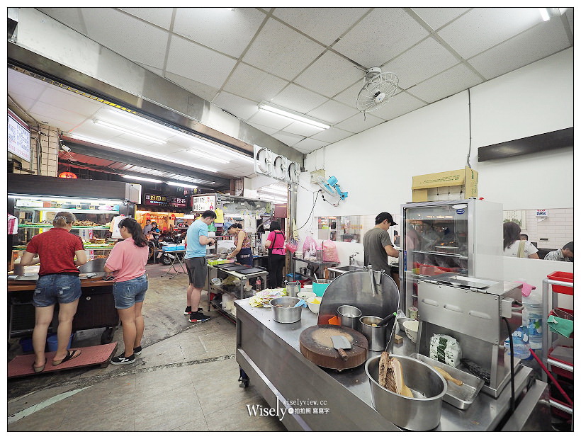 新北永和。鐘點棧 當歸鴨、鴨肉飯專賣店-樂華店︱中永和銅板小吃～必點鴨肉丸湯、鴨腿切盤與鴨下水，大推