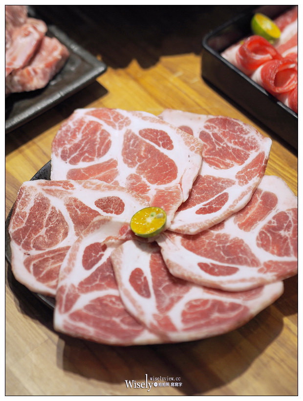 台北內湖。帝一頂級燒烤吃到飽#二訪︱和牛帝王蟹生鮮熟食再升級~甜點冰品選擇多,多款飲料無限暢飲,還有專人代烤服務 台北內湖。帝一頂級燒烤吃到飽#二訪︱和牛帝王蟹生鮮熟食再升級~甜點冰品選擇多,多款飲料無限暢飲,還有專人代烤服務
