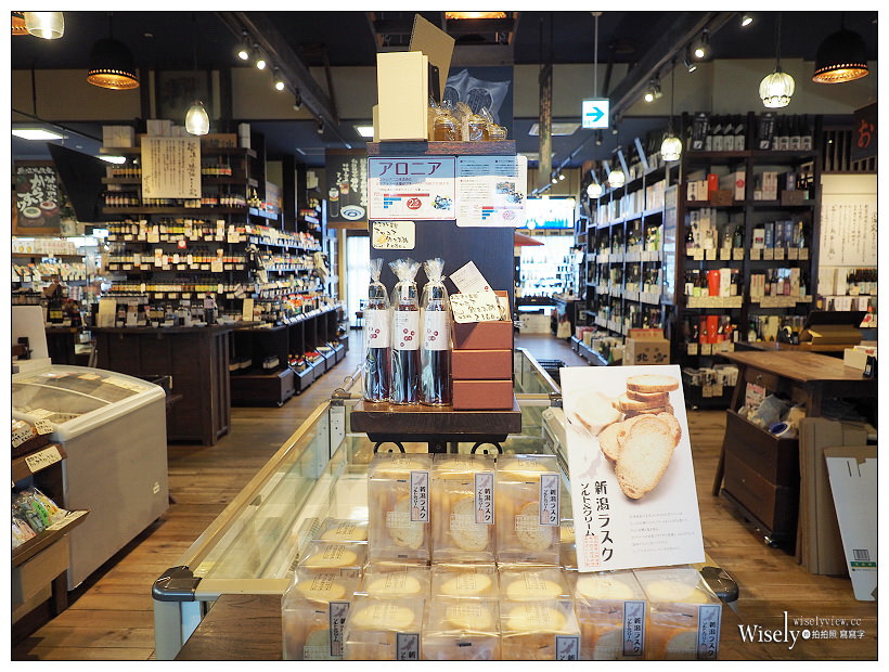 新潟景點。越後乃酒藏 利き酒番所93︱JR新潟駅內，品嚐百種清酒的好去處