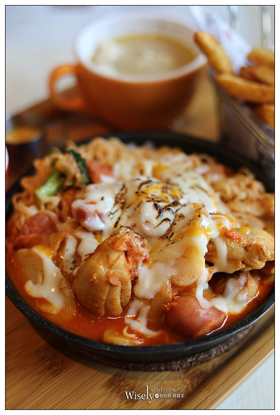 高雄鼓山。博朗西咖啡Brunci café︱特色西式港點混搭風早午餐，地糖仔姐妹店