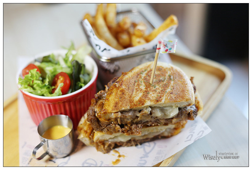 高雄鼓山。博朗西咖啡Brunci café︱特色西式港點混搭風早午餐，地糖仔姐妹店