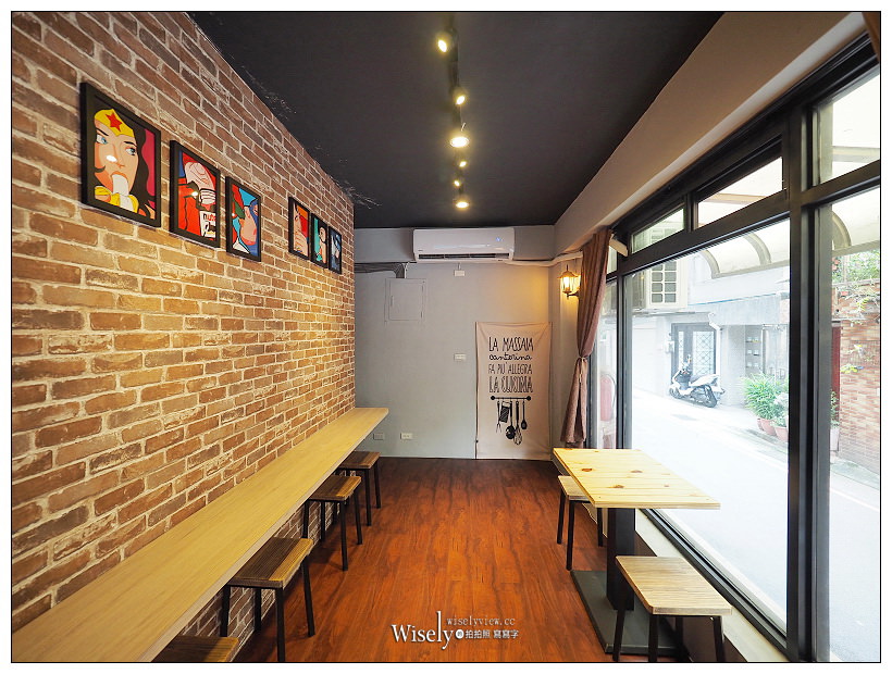 新北永和。要等手作漢堡排專門店︱厚實多汁純牛肉漢堡排,辣辣肉醬堡也優 新北永和。要等手作漢堡排專門店︱厚實多汁純牛肉漢堡排,辣辣肉醬堡也優
