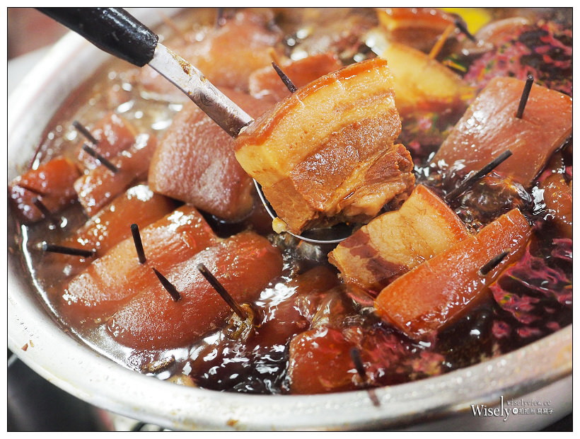 台中中區。山河魯肉飯︱大推腿庫魯肉飯&三層肉魯肉飯,台中第二市場美食 台中中區。山河魯肉飯︱大推腿庫魯肉飯&三層肉魯肉飯,台中第二市場美食