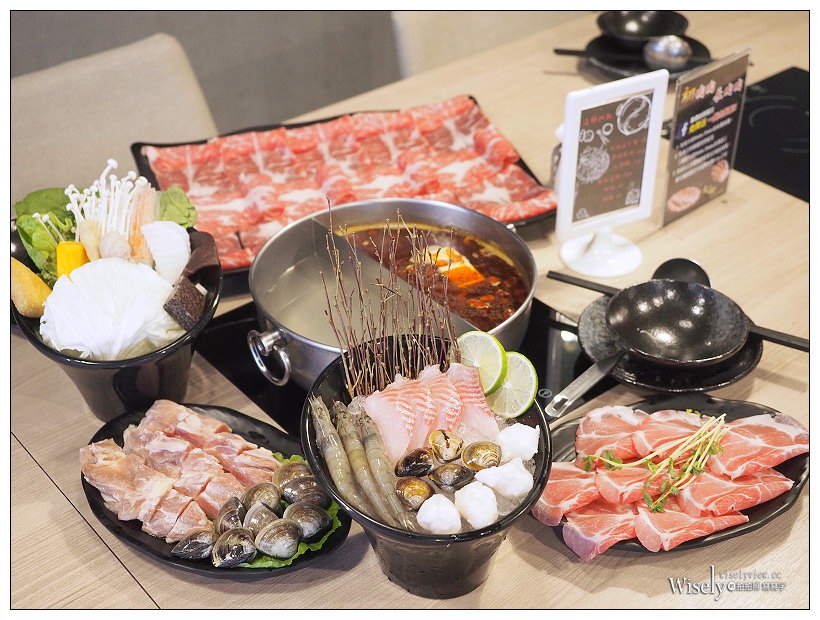 台北大安。大初 Shabu Shabu︱商業午餐單人涮涮鍋NT270：菜盤、肉品加海鮮＆飲料甜點吃到飽！
