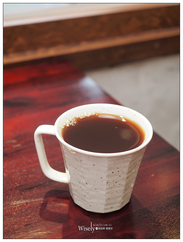 宜蘭羅東。外婆家古早味小吃︱懷舊文青風平價菜餚，大推櫻花蝦米糕、糕渣肉卷和滷味