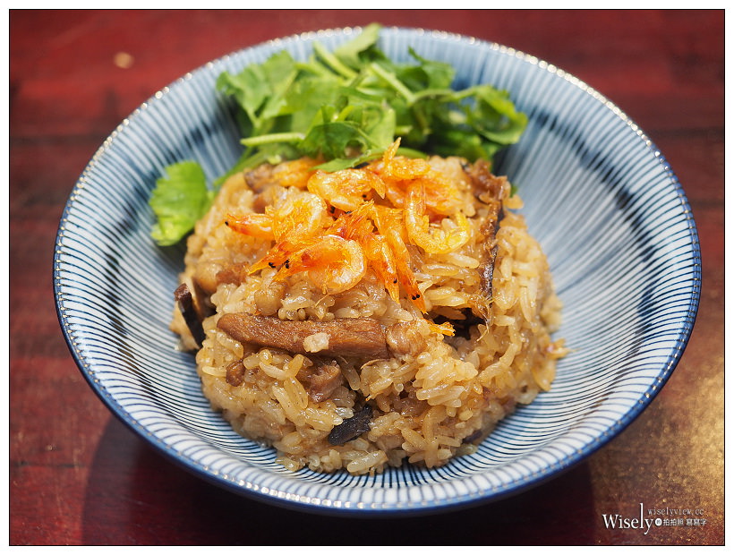 宜蘭羅東。外婆家古早味小吃︱懷舊文青風平價菜餚，大推櫻花蝦米糕、糕渣肉卷和滷味