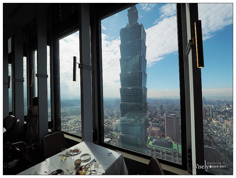 台北信義。微風南山 史密斯華倫斯基牛排館 Smith & Wollensky Taipei︱穿著Prada的惡魔經典牛排，47樓高空景觀餐廳