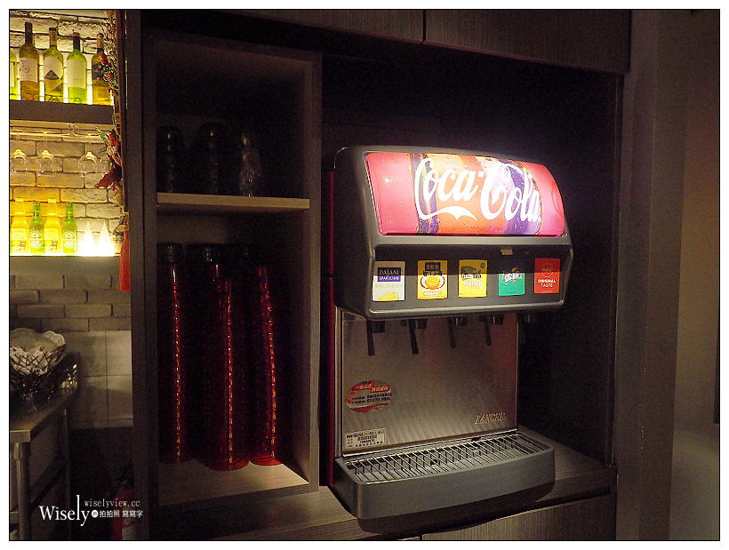 台北信義。亨利客原味炭烤牛排︱原肉大塊美味，鄰近捷運六張犂站與通化夜市