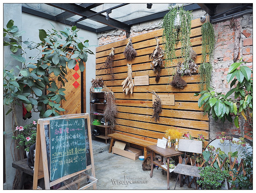 台北松山。Remember Me_記得我．Café︱小巨蛋旁有店貓的文青工業風深夜咖啡店