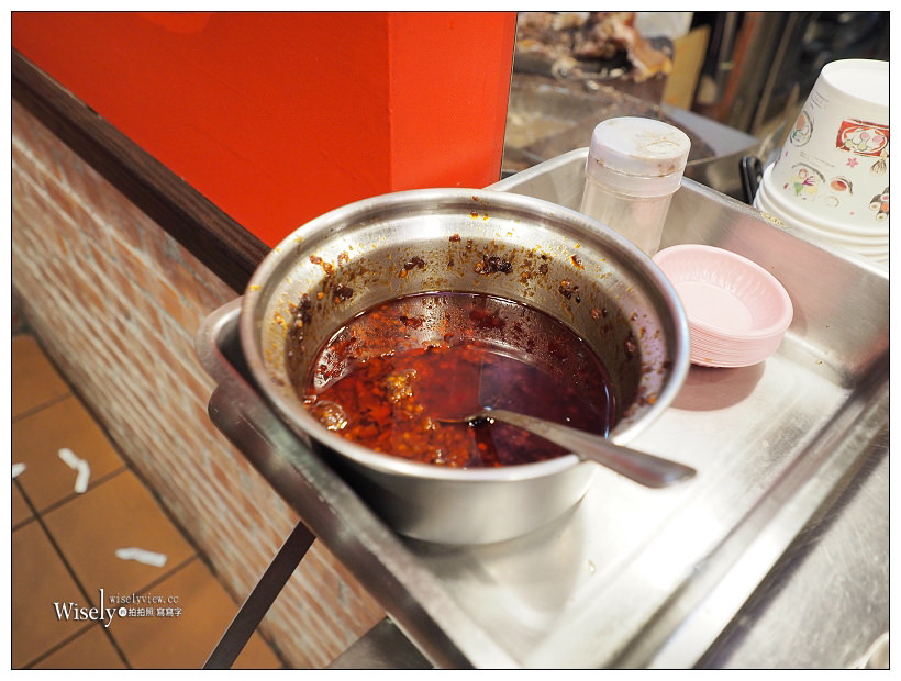 壹等品霸王豬腳 台南安平店︱百元腿庫飯入口即化