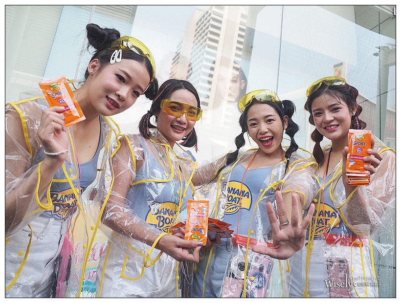 2019曼谷自由行5-5︱紅大哥水門雞飯二店、泰國潑水節(席隆路／暹邏廣場／Central World)、ICONSIAM暹邏天地、拉差達火車夜市(水果冰沙西施)