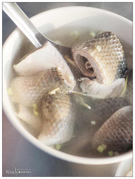 王氏魚皮︱魚皮湯.肉燥飯.虱目魚粥.虱目魚肚︱台南安平老街美食