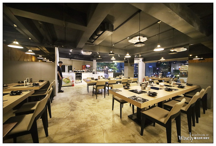 台北大安。大初 Shabu Shabu︱商業午餐單人涮涮鍋NT270：菜盤、肉品加海鮮＆飲料甜點吃到飽！