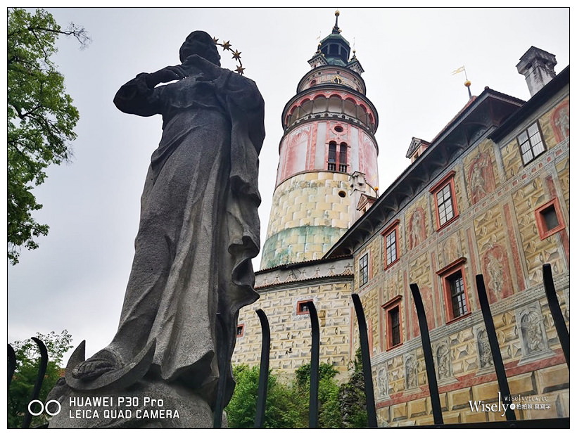 捷克 布拉格自由行-05︱童話小鎮。Cesky Krumlov (庫倫諾夫/克魯姆洛夫):交通移動、住宿推薦、洞穴餐廳、必拍景點 捷克 布拉格自由行-05︱童話小鎮。Cesky Krumlov (庫倫諾夫/克魯姆洛夫):交通移動、住宿推薦、洞穴餐廳、必拍景點