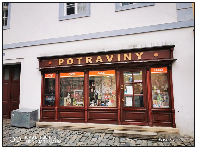 捷克 布拉格自由行-05︱童話小鎮。Cesky Krumlov (庫倫諾夫/克魯姆洛夫):交通移動、住宿推薦、洞穴餐廳、必拍景點 捷克 布拉格自由行-05︱童話小鎮。Cesky Krumlov (庫倫諾夫/克魯姆洛夫):交通移動、住宿推薦、洞穴餐廳、必拍景點