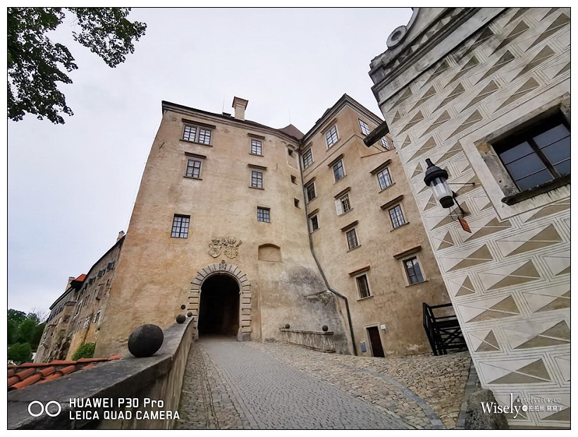 捷克 布拉格自由行-05︱童話小鎮。Cesky Krumlov (庫倫諾夫/克魯姆洛夫):交通移動、住宿推薦、洞穴餐廳、必拍景點 捷克 布拉格自由行-05︱童話小鎮。Cesky Krumlov (庫倫諾夫/克魯姆洛夫):交通移動、住宿推薦、洞穴餐廳、必拍景點