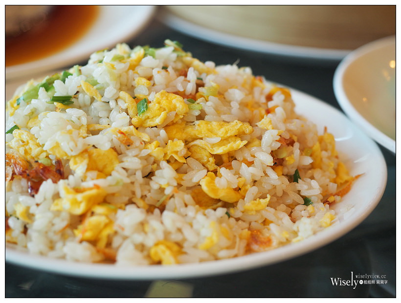 台北點水樓。臺灣櫻花蝦料理︱櫻花蝦全新菜色限時推出～櫻花蝦小籠包／櫻花蝦寧波年糕／櫻花蝦燉水蛋，加點推薦清蒸龍虎石斑，捷運忠孝復興站美食