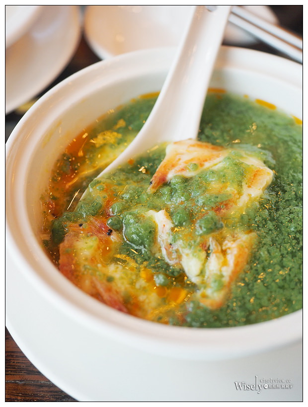 台北點水樓。臺灣櫻花蝦料理︱櫻花蝦全新菜色限時推出～櫻花蝦小籠包／櫻花蝦寧波年糕／櫻花蝦燉水蛋，加點推薦清蒸龍虎石斑，捷運忠孝復興站美食