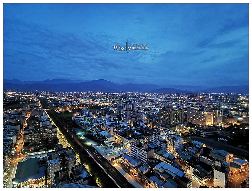 宜蘭住宿。羅東村却國際溫泉酒店︱市中心超吸睛百萬夜景，設施多元日系風格～提供奈米牛奶浴溫泉／健身房／游泳池／中西美饌午茶／低價高空酒吧，網美打卡約會推薦