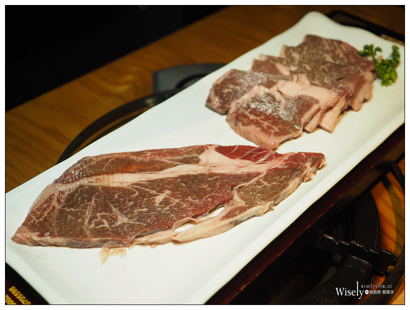 台北東區美食。韓國八色烤肉(2019二訪)︱牛肉單品風味迷人，鮮蝦干貝也推薦