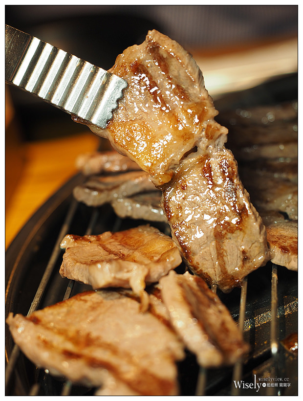 台北東區美食。韓國八色烤肉(2019二訪)︱牛肉單品風味迷人，鮮蝦干貝也推薦