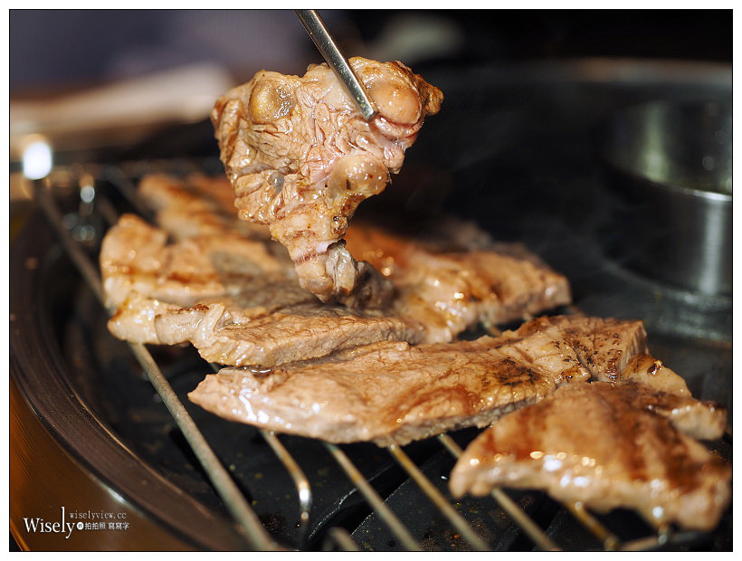 台北東區美食。韓國八色烤肉(2019二訪)︱牛肉單品風味迷人，鮮蝦干貝也推薦